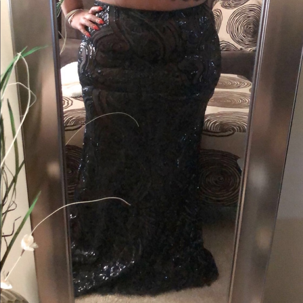 Black sparkle